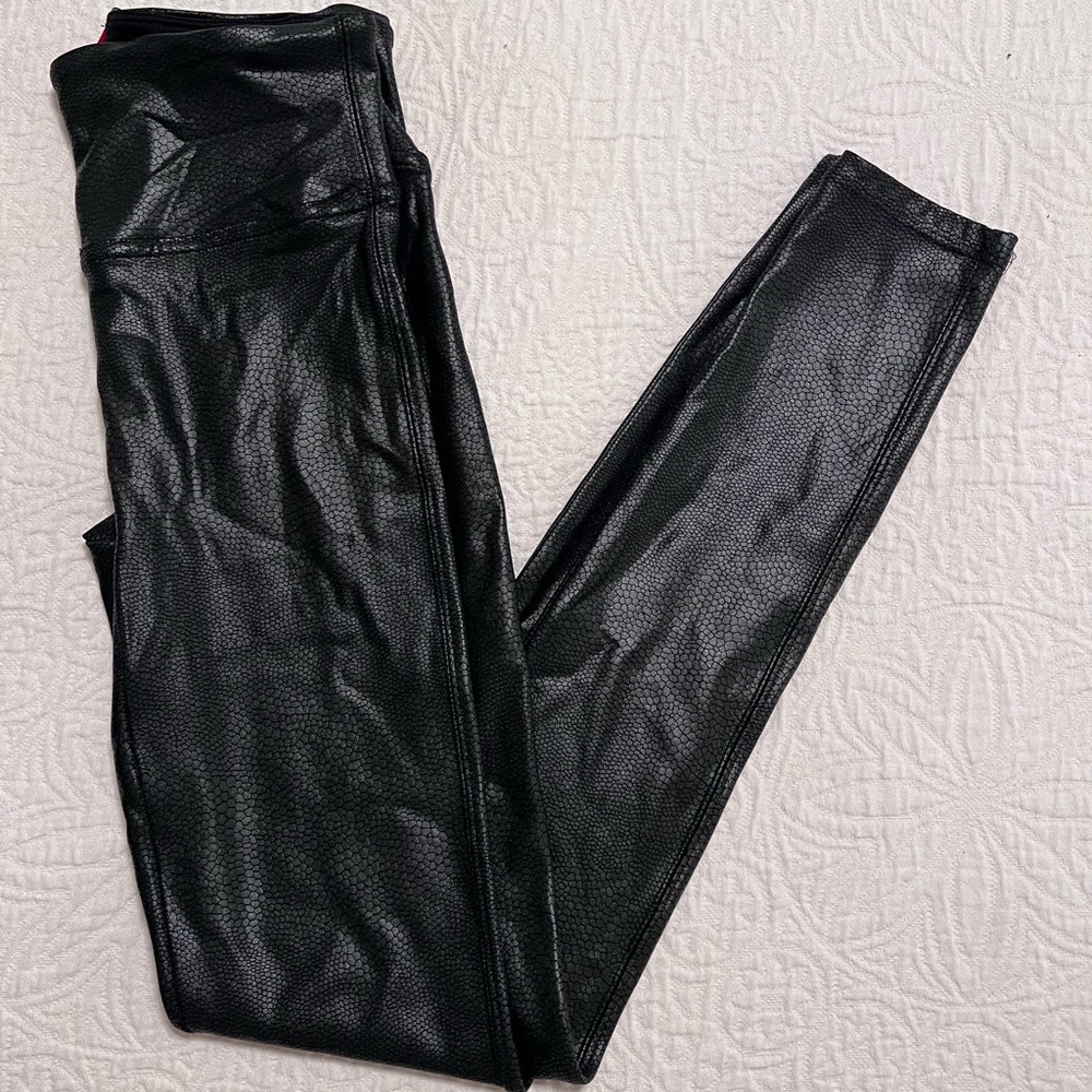 Spanx Faux leather leggings crocodile print